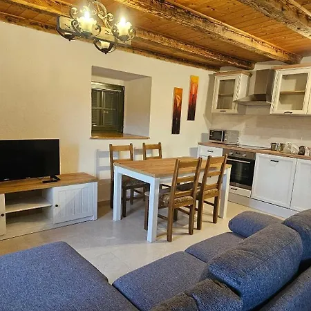 House Viskic Supetarska Draga